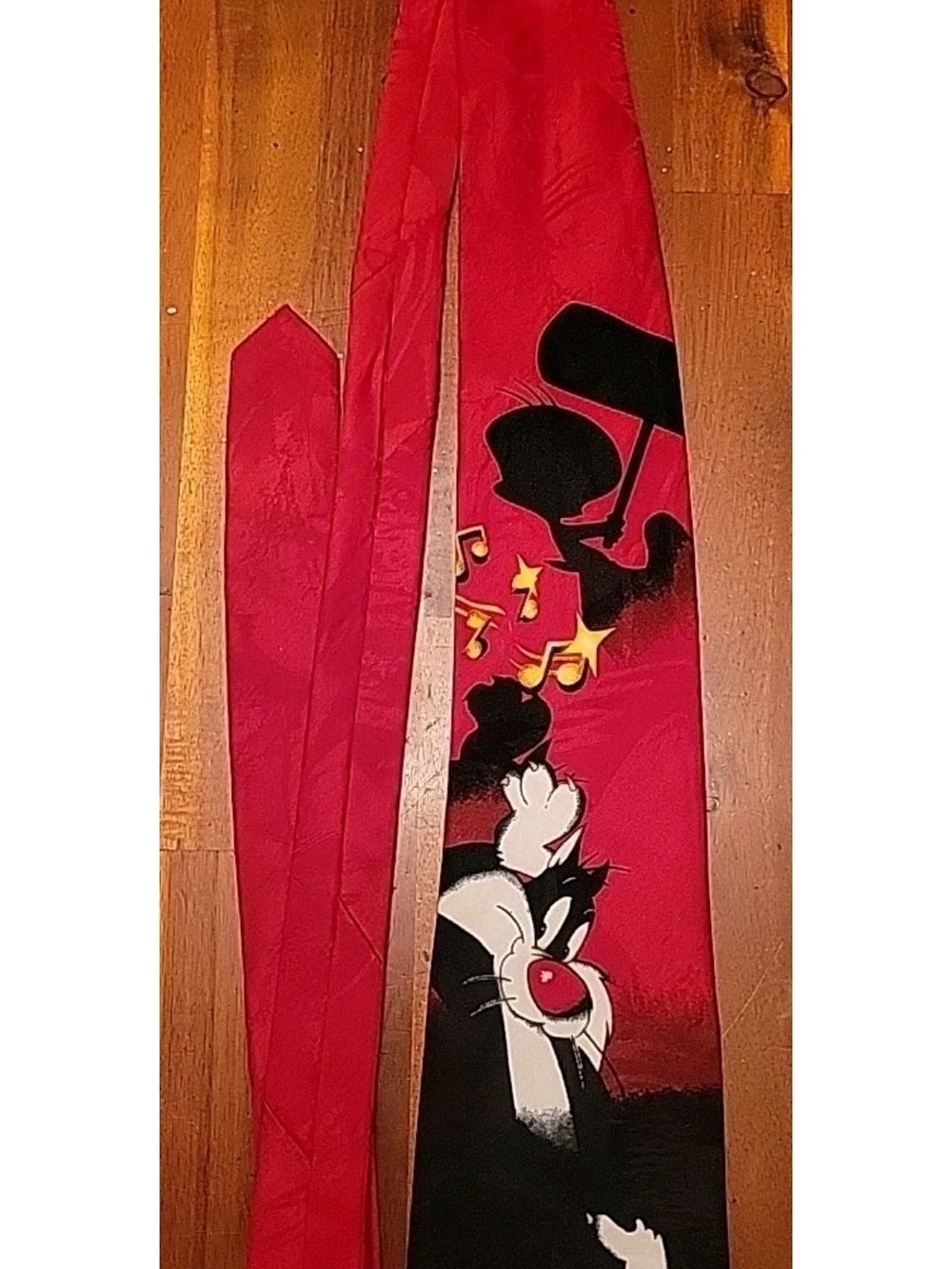 Vintage Looney Tunes 1994 Tweety & Sylvester Neck Tie 50"